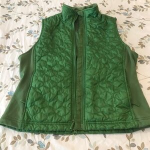 LL Bean womens vest size M green